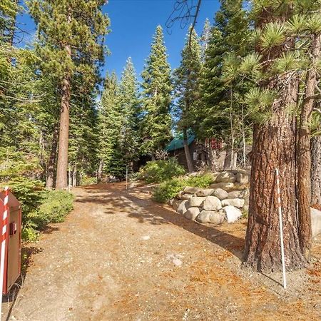 Coziest Cabin In Tahoe W Stone Fireplace Comfy Beds Close To Slopes & Lake Carnelian Bay Экстерьер фото