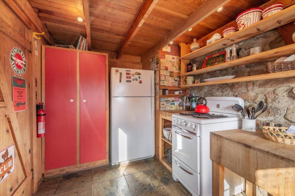 Coziest Cabin In Tahoe W Stone Fireplace Comfy Beds Close To Slopes & Lake Carnelian Bay Экстерьер фото